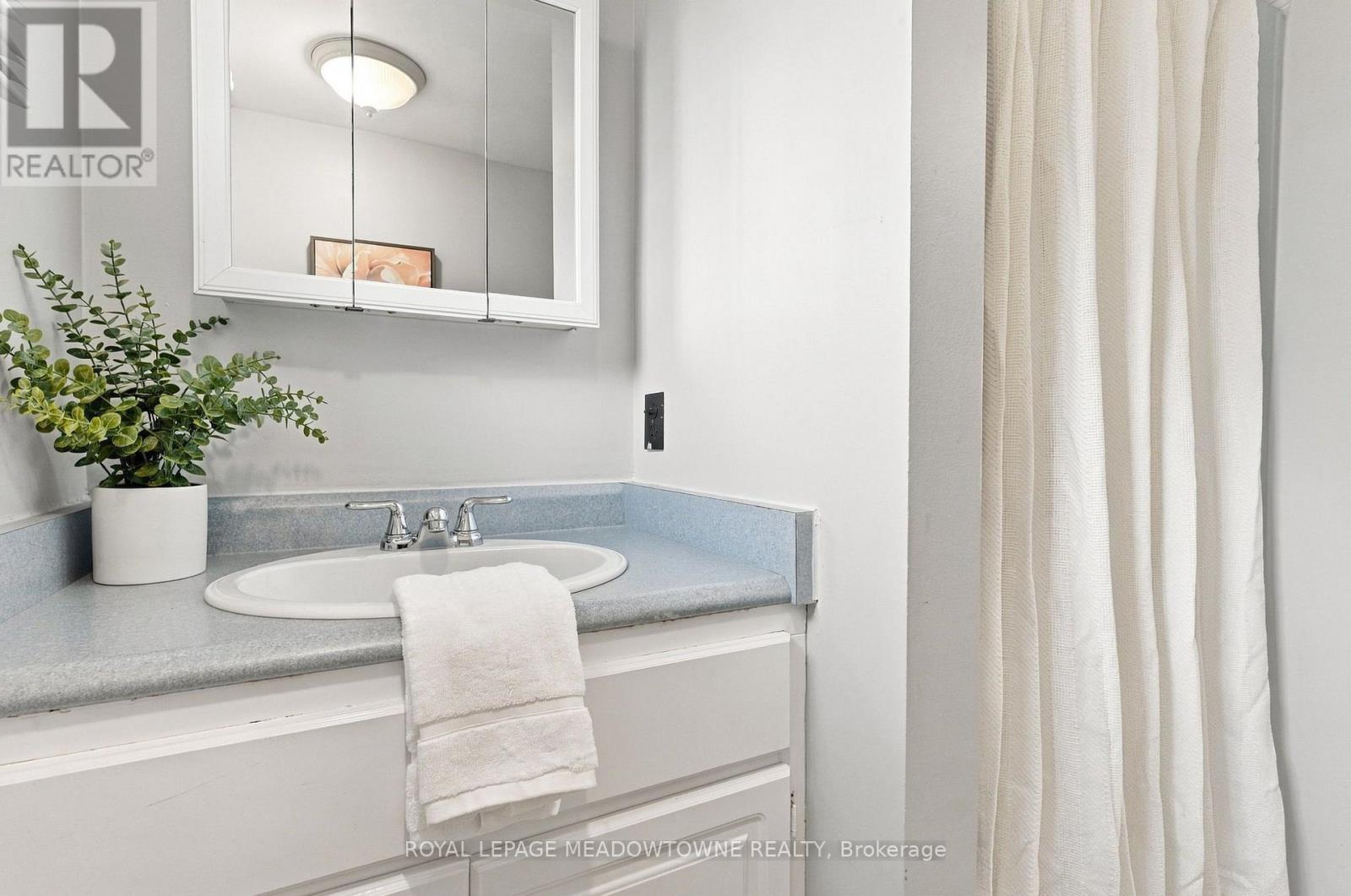 621 Moorelands Crescent, Milton, Ontario  L9T 4B3 - Photo 35 - W13760130