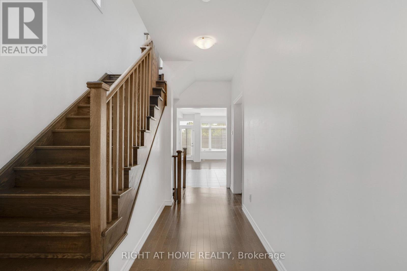 6 Savino Drive, Brampton, Ontario  L6Z 0J5 - Photo 12 - W13760132