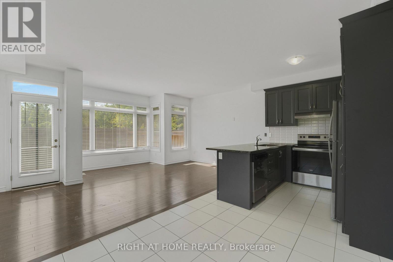 6 Savino Drive, Brampton, Ontario  L6Z 0J5 - Photo 19 - W13760132
