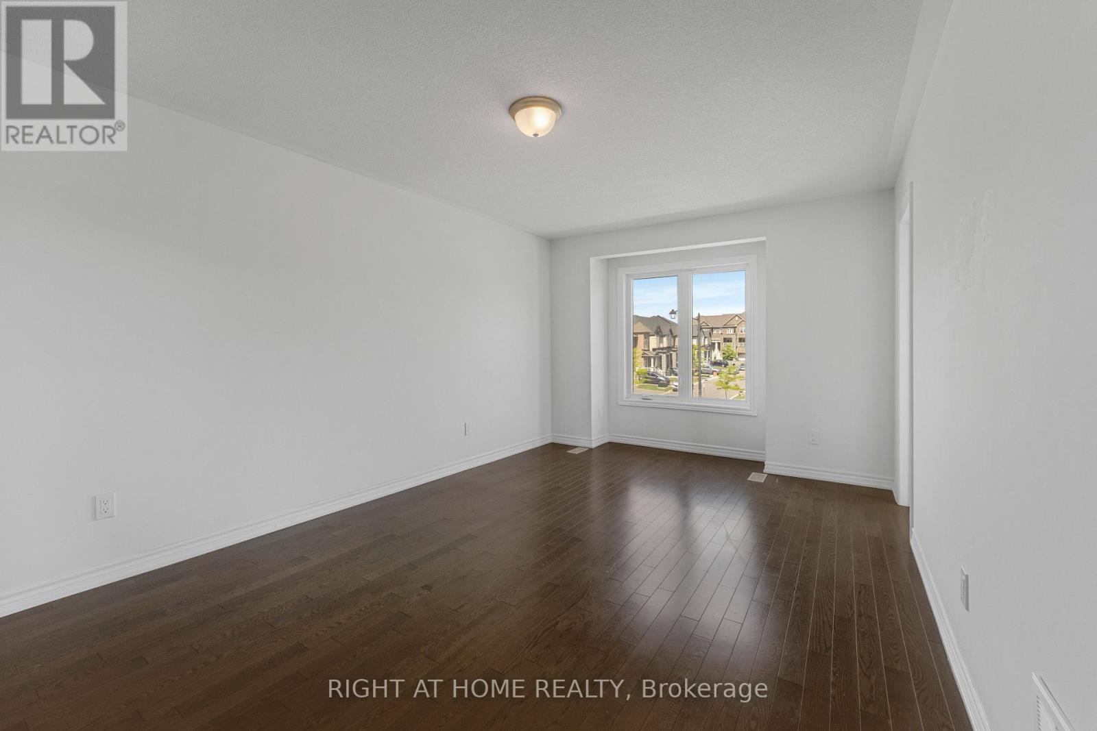 6 Savino Drive, Brampton, Ontario  L6Z 0J5 - Photo 24 - W13760132