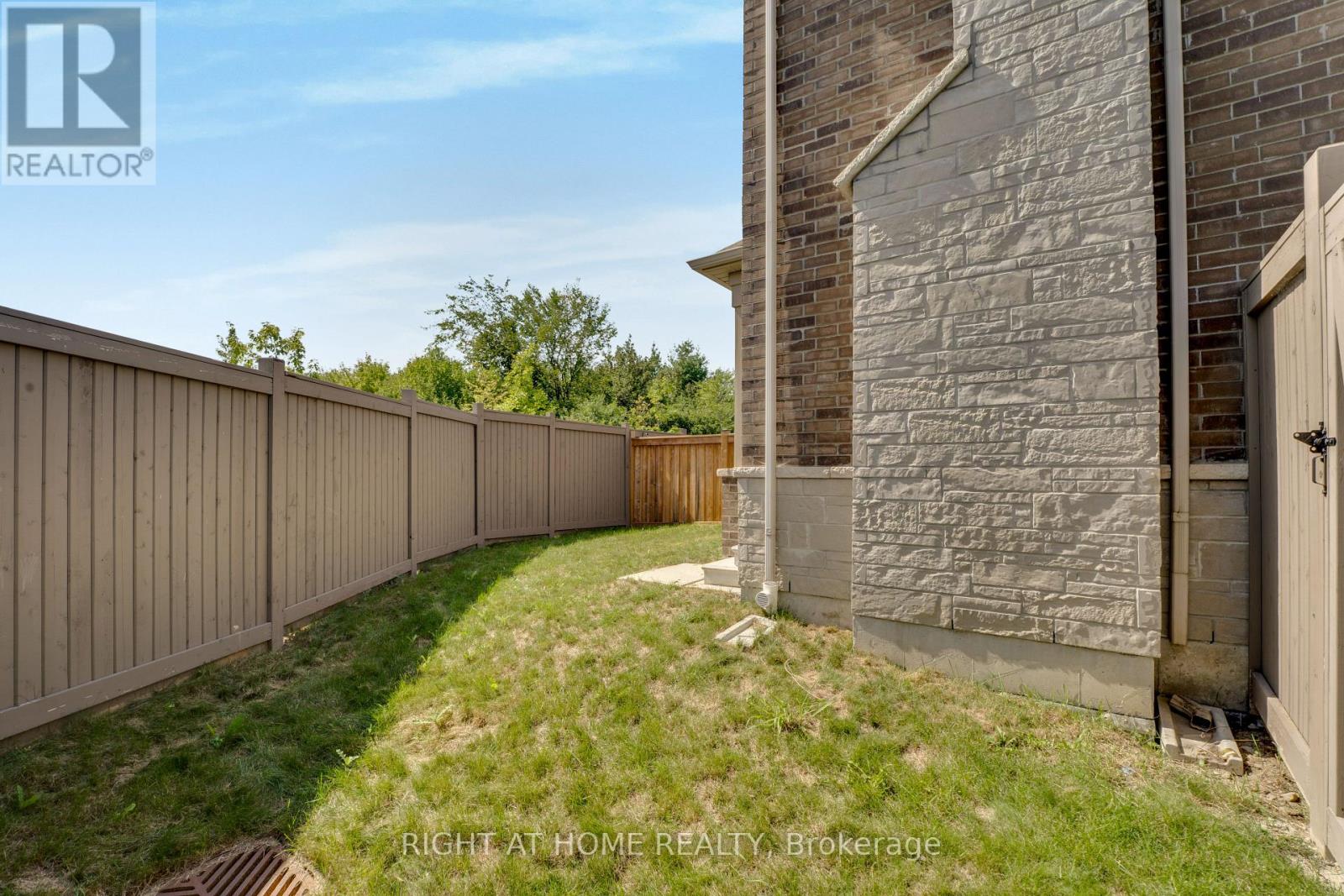 6 Savino Drive, Brampton, Ontario  L6Z 0J5 - Photo 38 - W13760132
