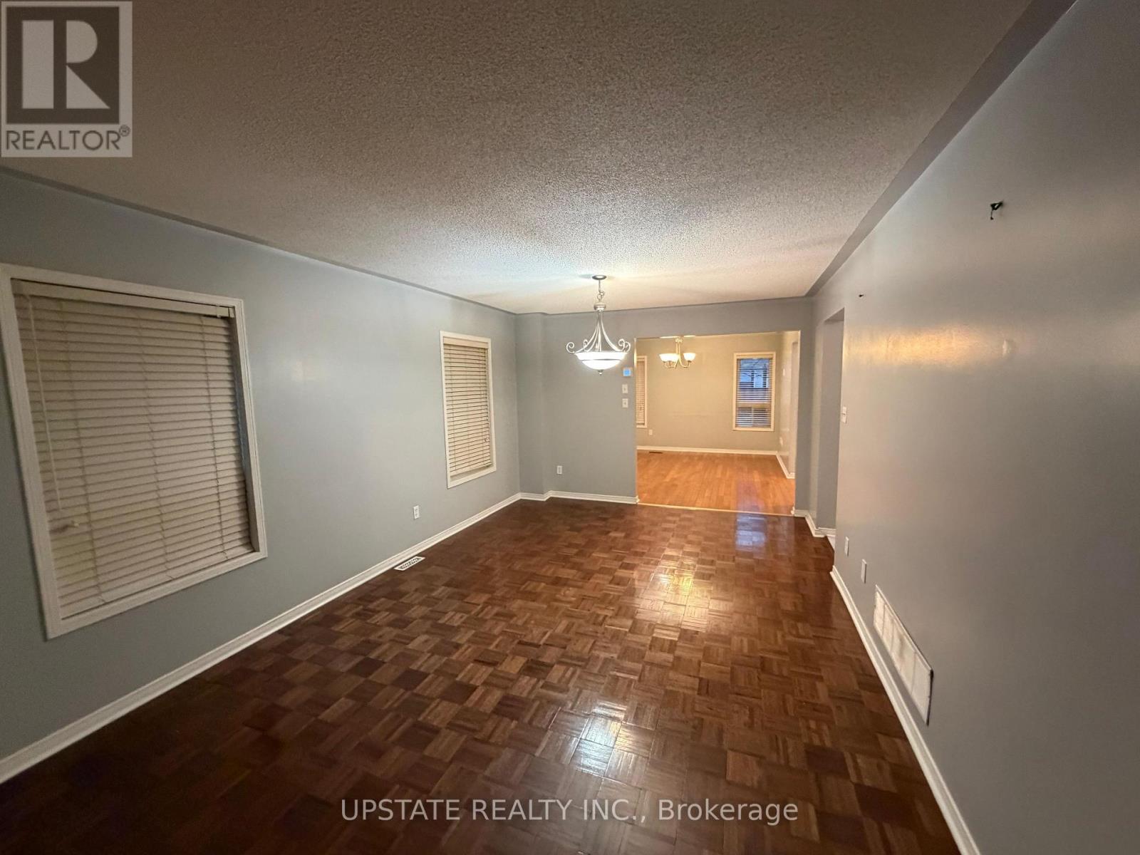 56 Luella Crescent, Brampton, Ontario  L7A 3H7 - Photo 3 - W13760144