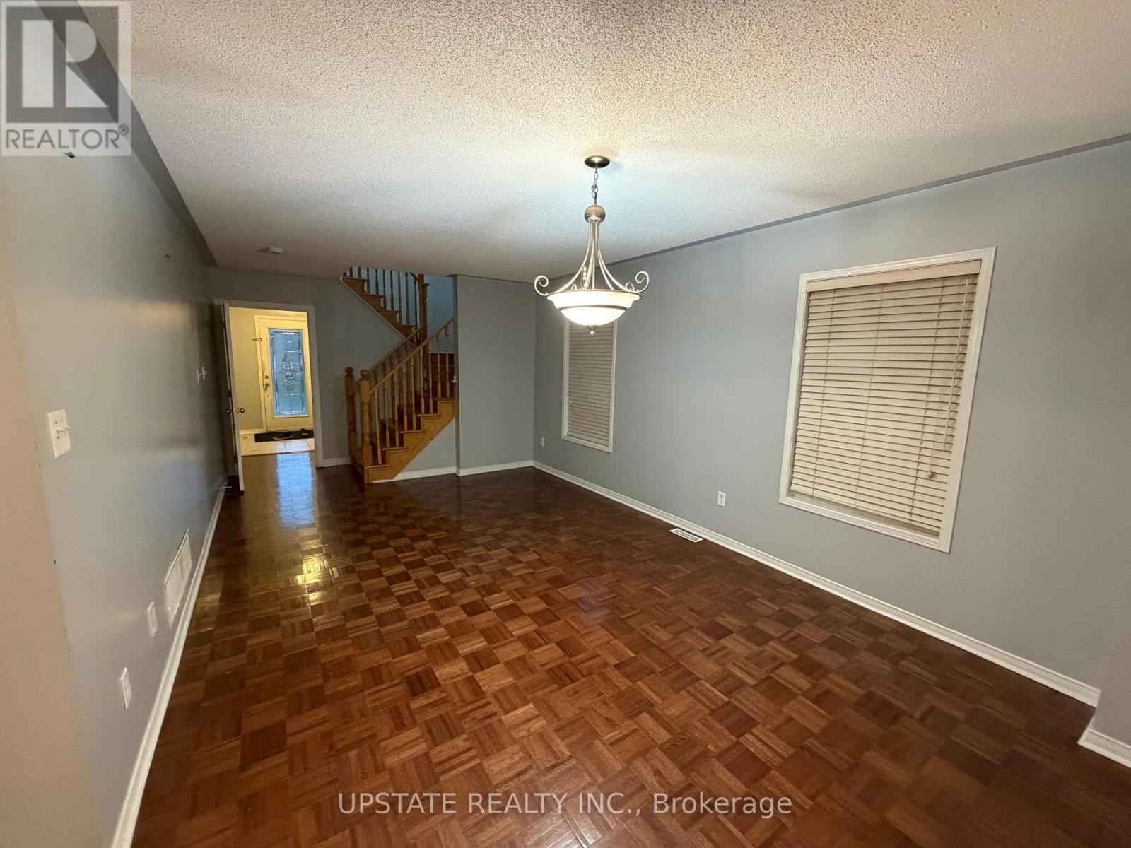 56 Luella Crescent, Brampton, Ontario  L7A 3H7 - Photo 6 - W13760144