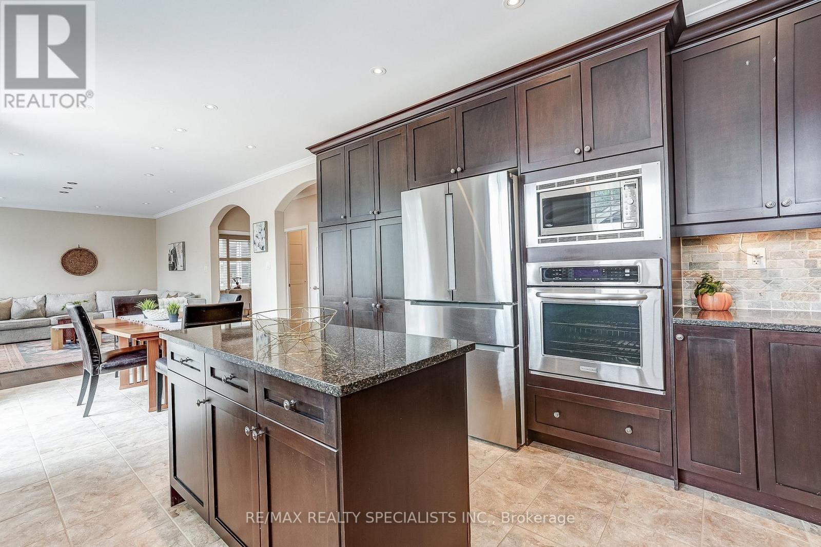 496 Cusick Circle, Milton, Ontario  L9T 0M9 - Photo 20 - W13760156