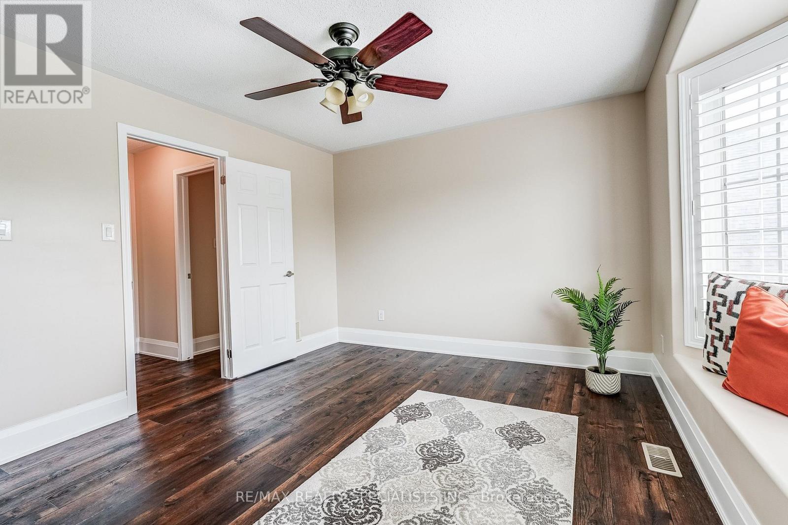 496 Cusick Circle, Milton, Ontario  L9T 0M9 - Photo 28 - W13760156