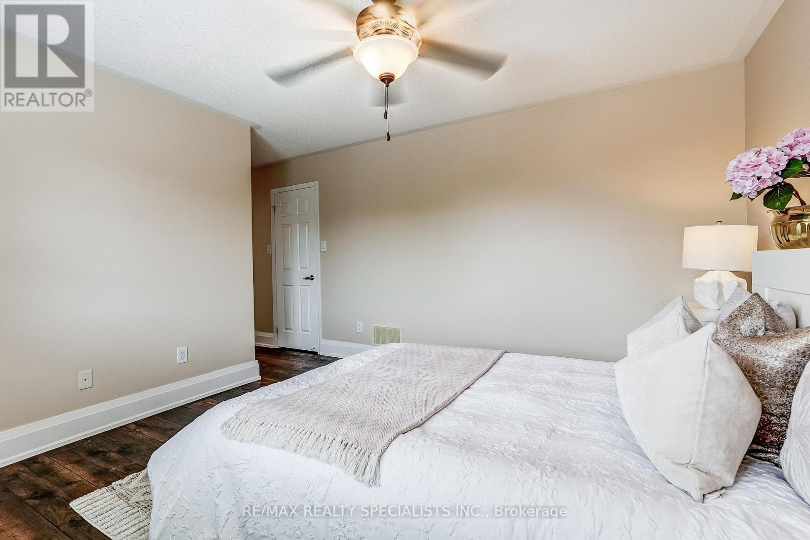 496 Cusick Circle, Milton, Ontario  L9T 0M9 - Photo 30 - W13760156