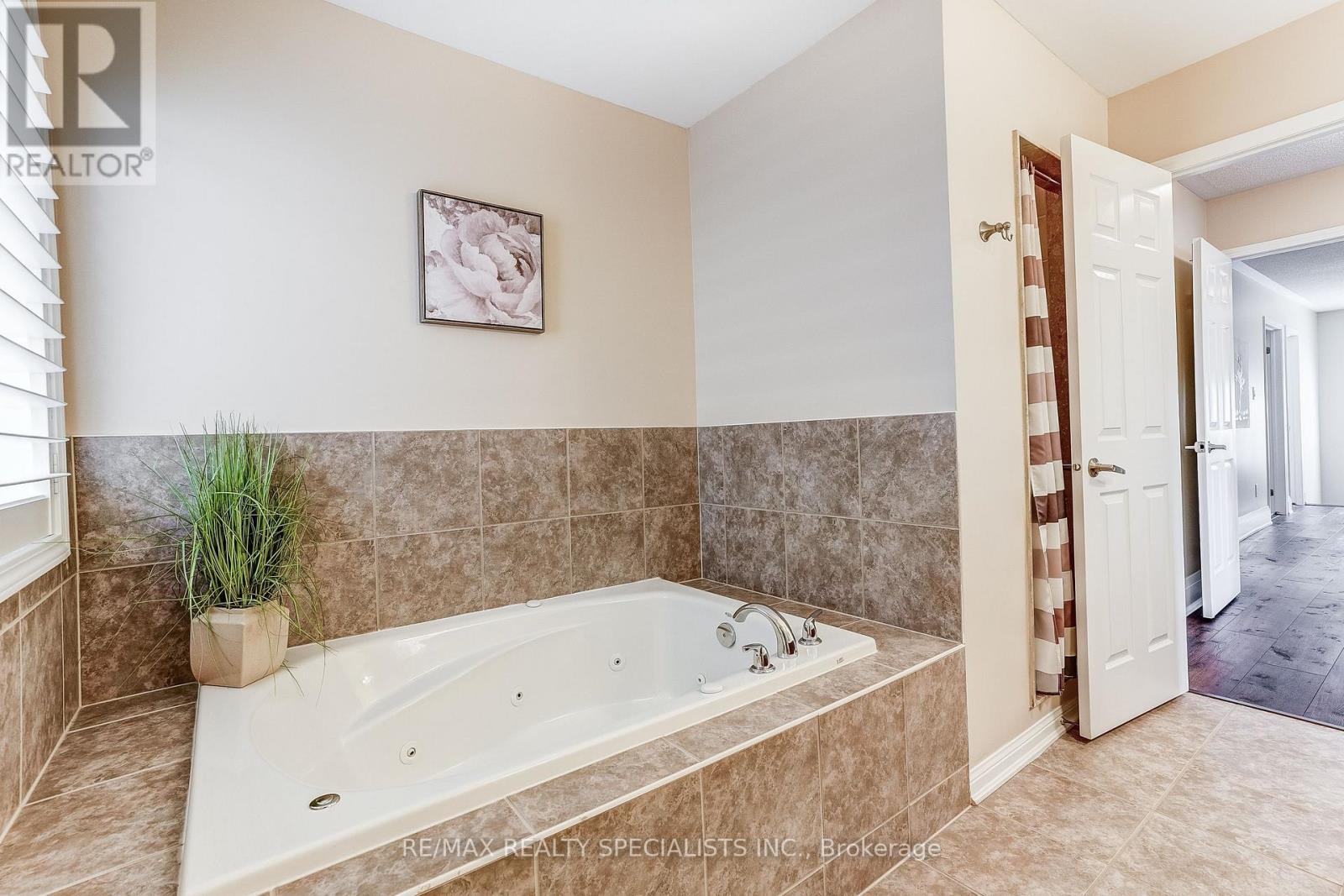496 Cusick Circle, Milton, Ontario  L9T 0M9 - Photo 32 - W13760156