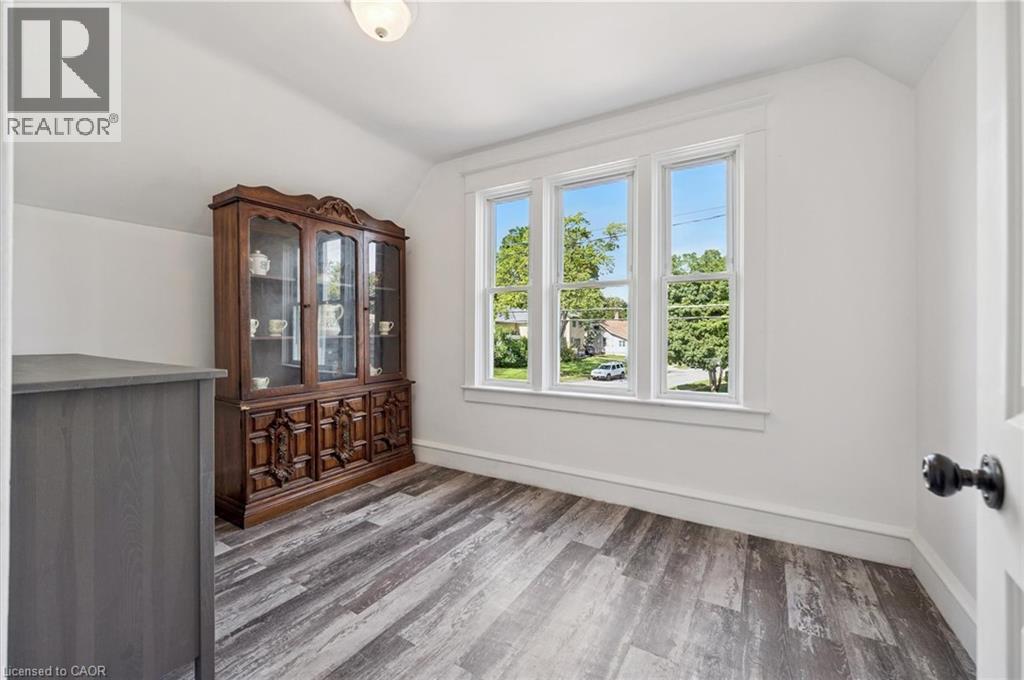 99 Cedar Street, Cambridge, Ontario  N1S 1V7 - Photo 17 - 40859733