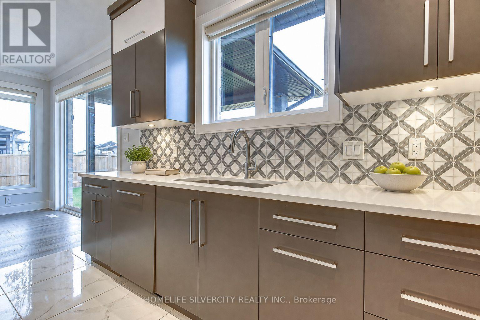 3289 Mersea Street, London South, Ontario  N6P 0G2 - Photo 18 - X13759962
