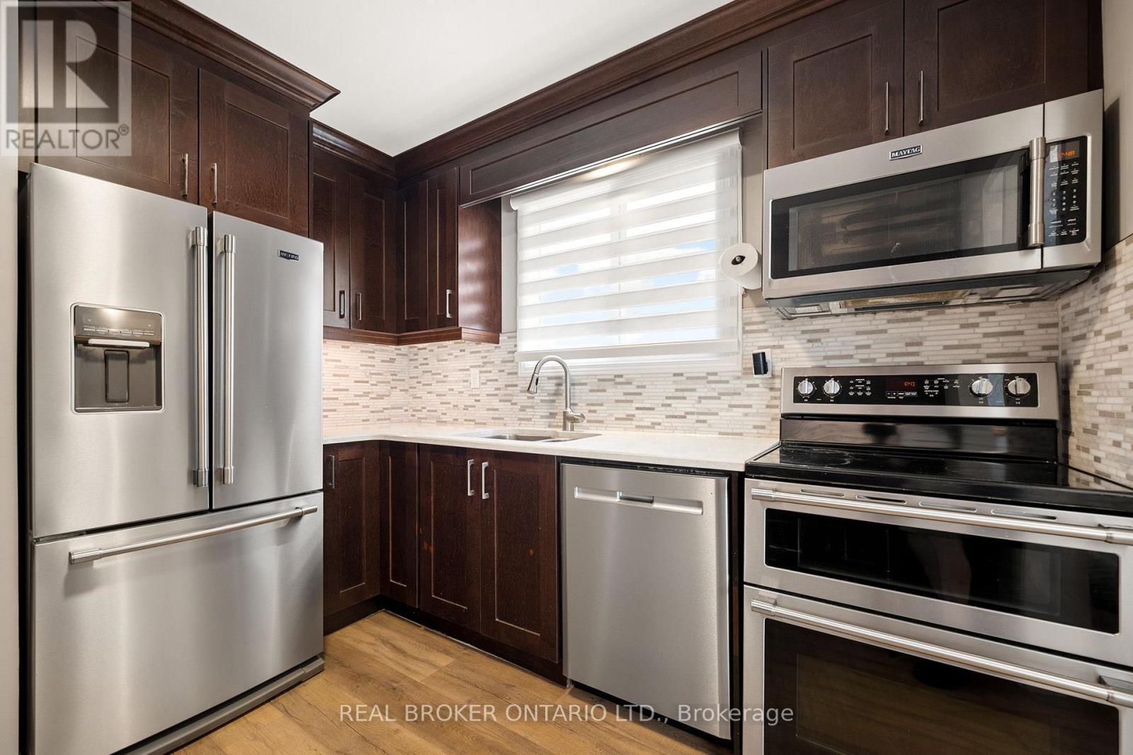27 Nickolas Crescent, Cambridge, Ontario  N3C 3L7 - Photo 13 - X13760044