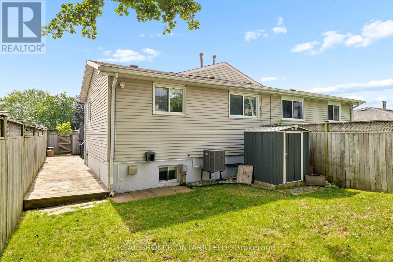 27 Nickolas Crescent, Cambridge, Ontario  N3C 3L7 - Photo 35 - X13760044