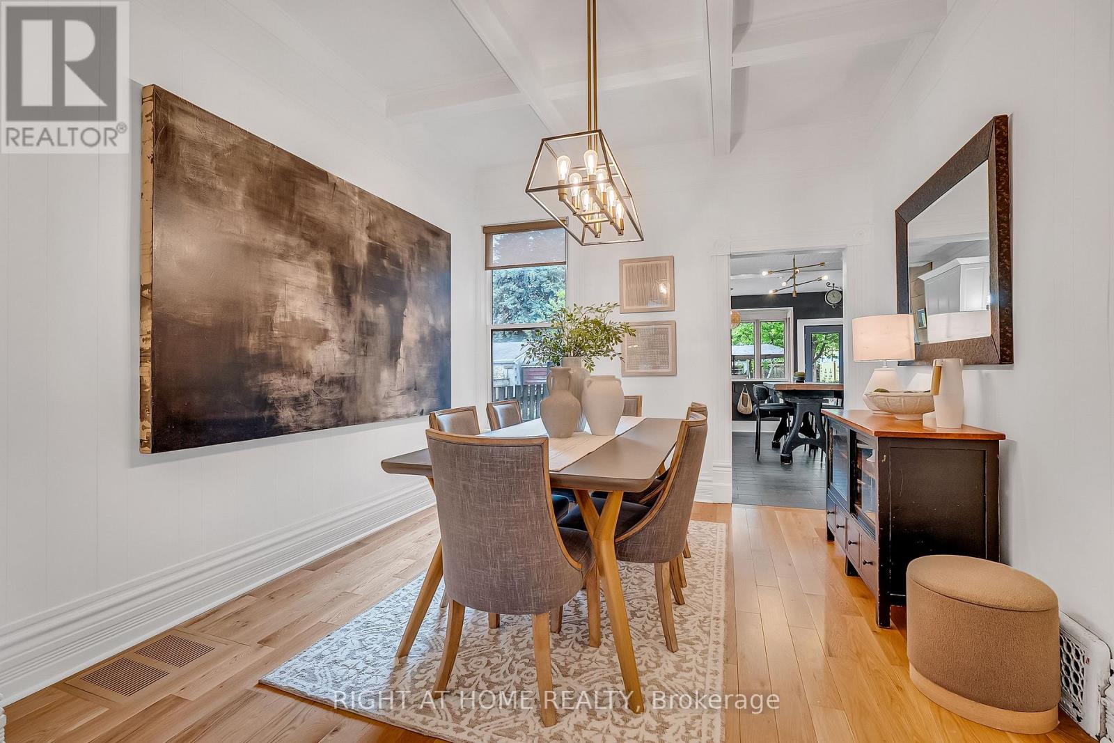 118 Lansdowne Avenue, Toronto, Ontario  M6K 2V9 - Photo 12 - W13759834