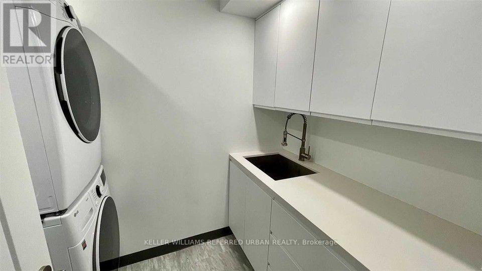B - 48 Lansdowne Avenue, Toronto, Ontario  M6K 2V8 - Photo 3 - W13757492