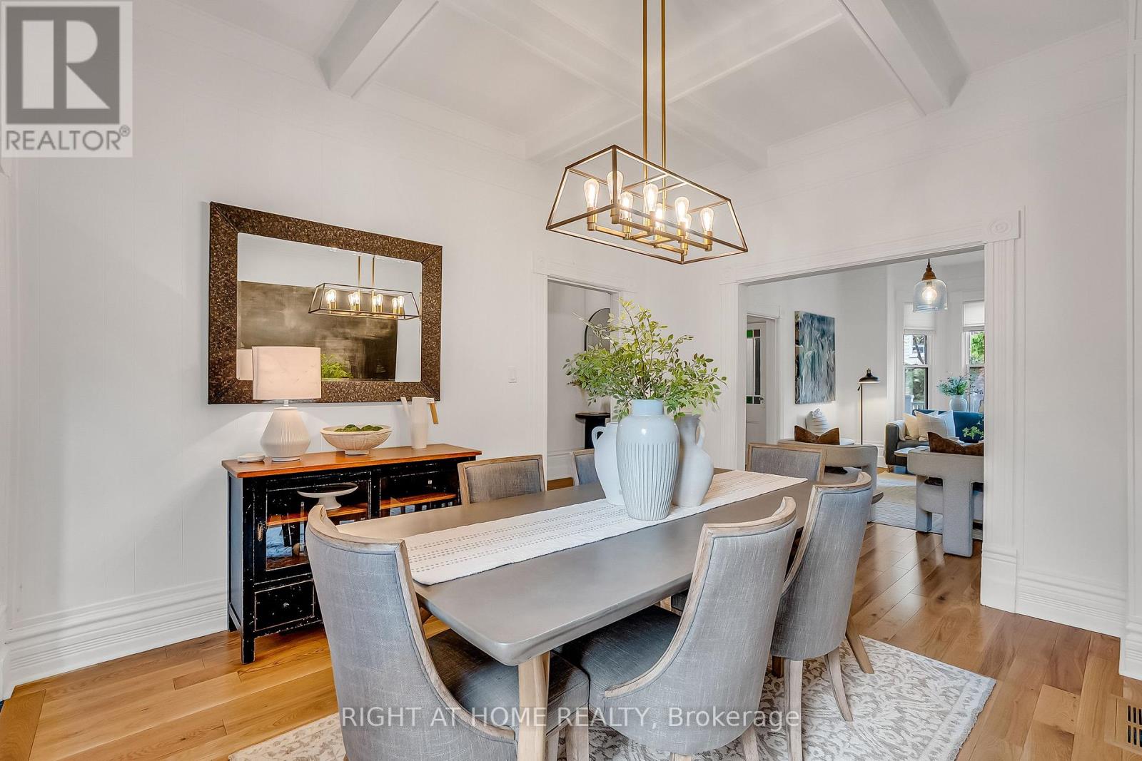 118 Lansdowne Avenue, Toronto, Ontario  M6K 2V9 - Photo 14 - W13759834
