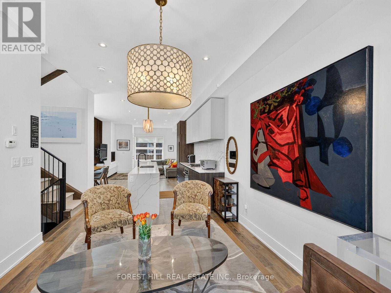 353 Dupont Street, Toronto, Ontario  M5R 1V9 - Photo 3 - C13759838