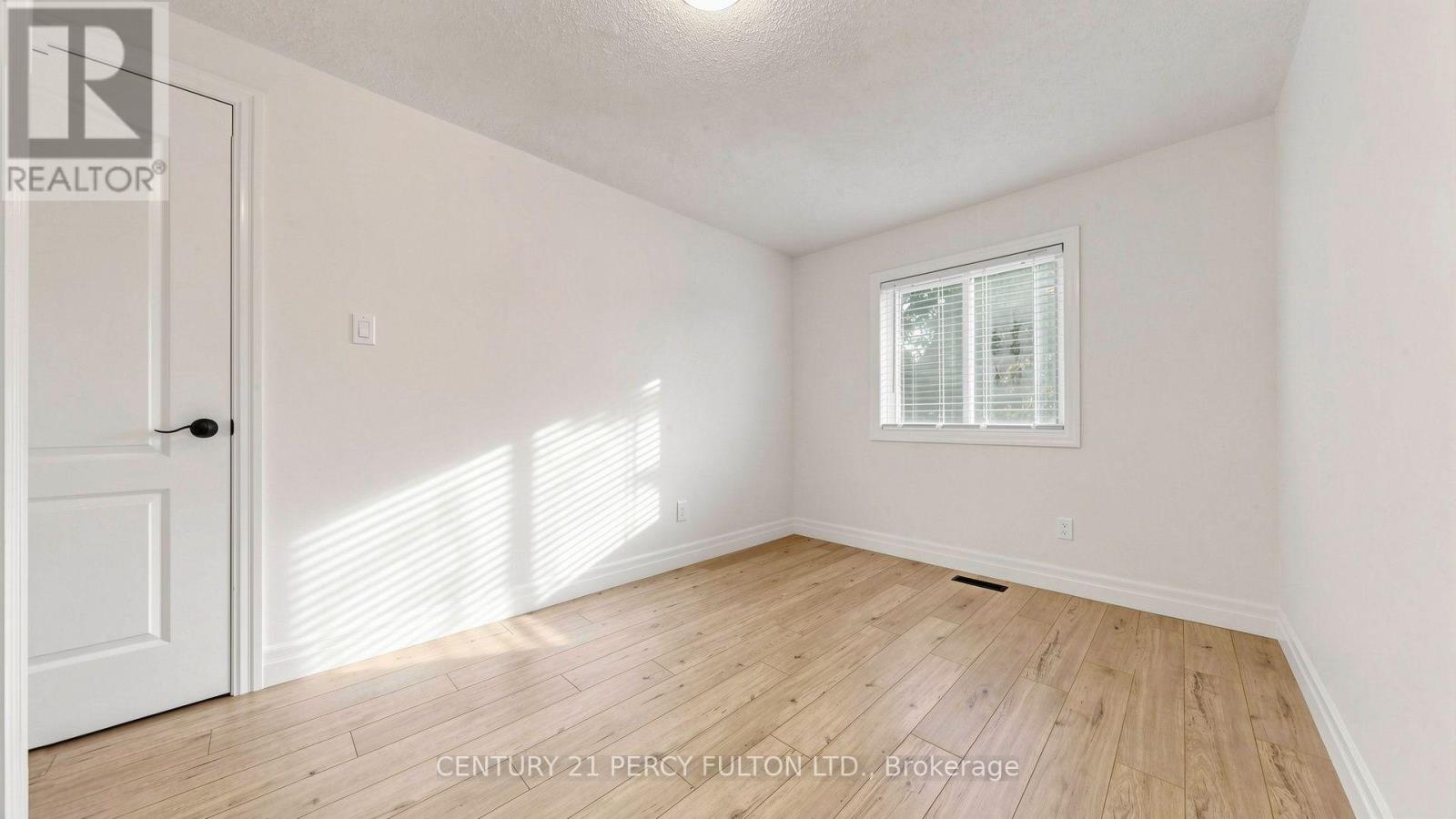 17 Harley Drive, Ajax, Ontario  L1S 5X3 - Photo 20 - E13759822