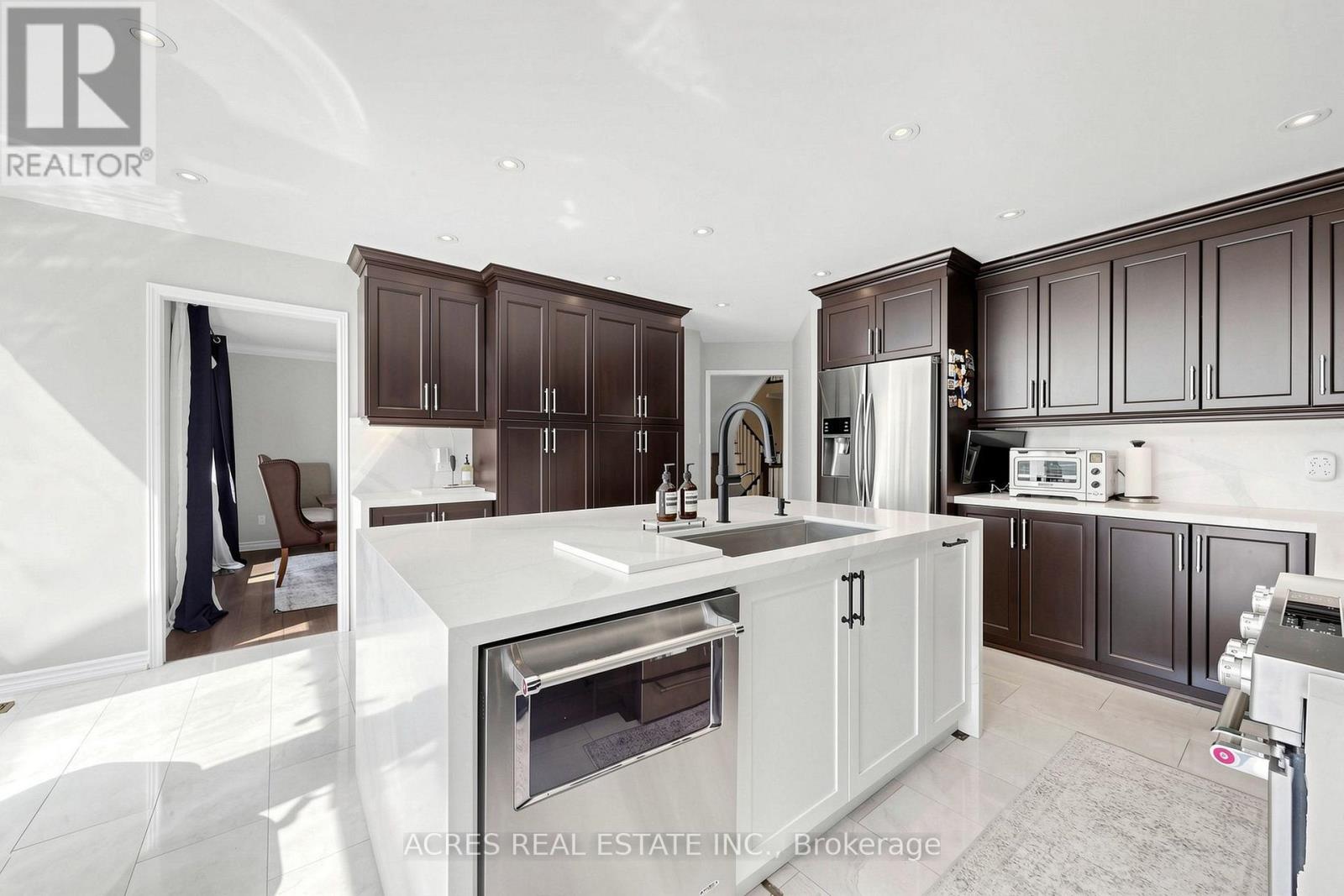 30 Casper Crescent, Brampton, Ontario  L6W 4N2 - Photo 17 - W13753820
