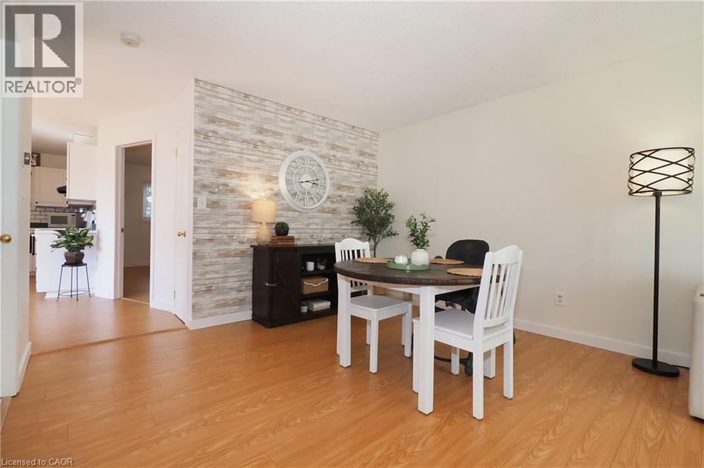 17 Dyer Court, Cambridge, Ontario  N3C 4B8 - Photo 11 - 40861478