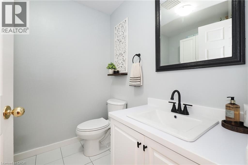 17 Dyer Court, Cambridge, Ontario  N3C 4B8 - Photo 20 - 40861478