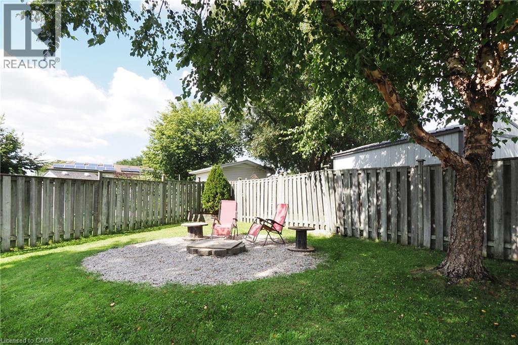 17 Dyer Court, Cambridge, Ontario  N3C 4B8 - Photo 38 - 40861478