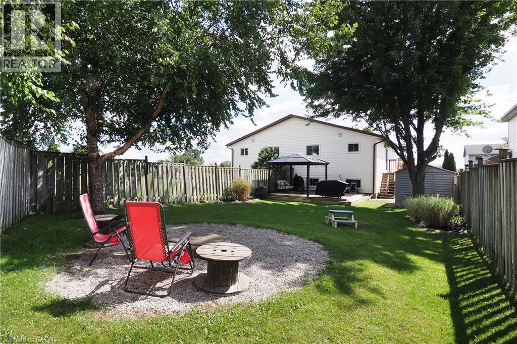 17 Dyer Court, Cambridge, Ontario  N3C 4B8 - Photo 39 - 40861478