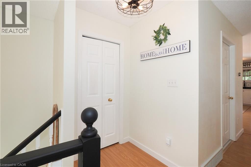 17 Dyer Court, Cambridge, Ontario  N3C 4B8 - Photo 6 - 40861478