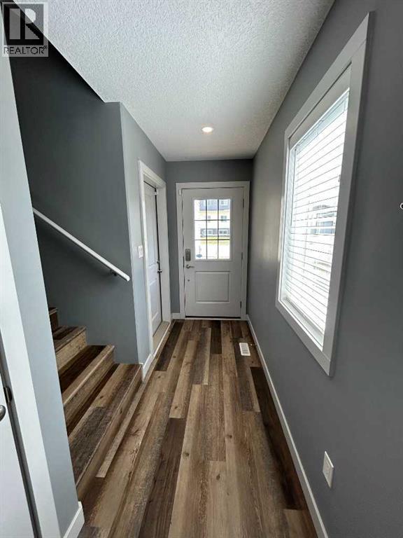 10630 114c Street, Grande Prairie, Alberta  T8V 6T2 - Photo 2 - A2332347
