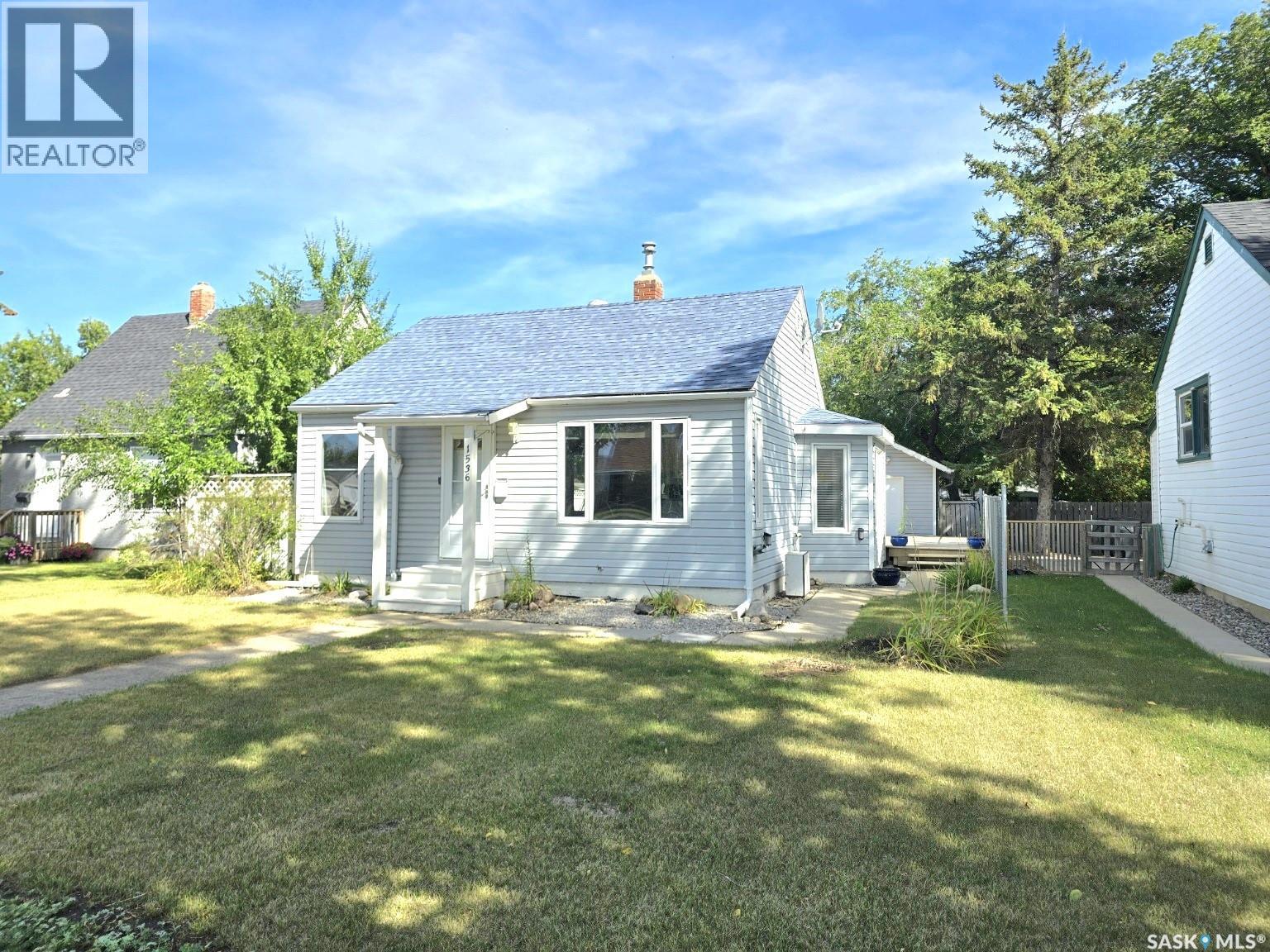 1536 1st Avenue, Saskatoon, Saskatchewan  S7K 1Z3 - Photo 2 - SK047914