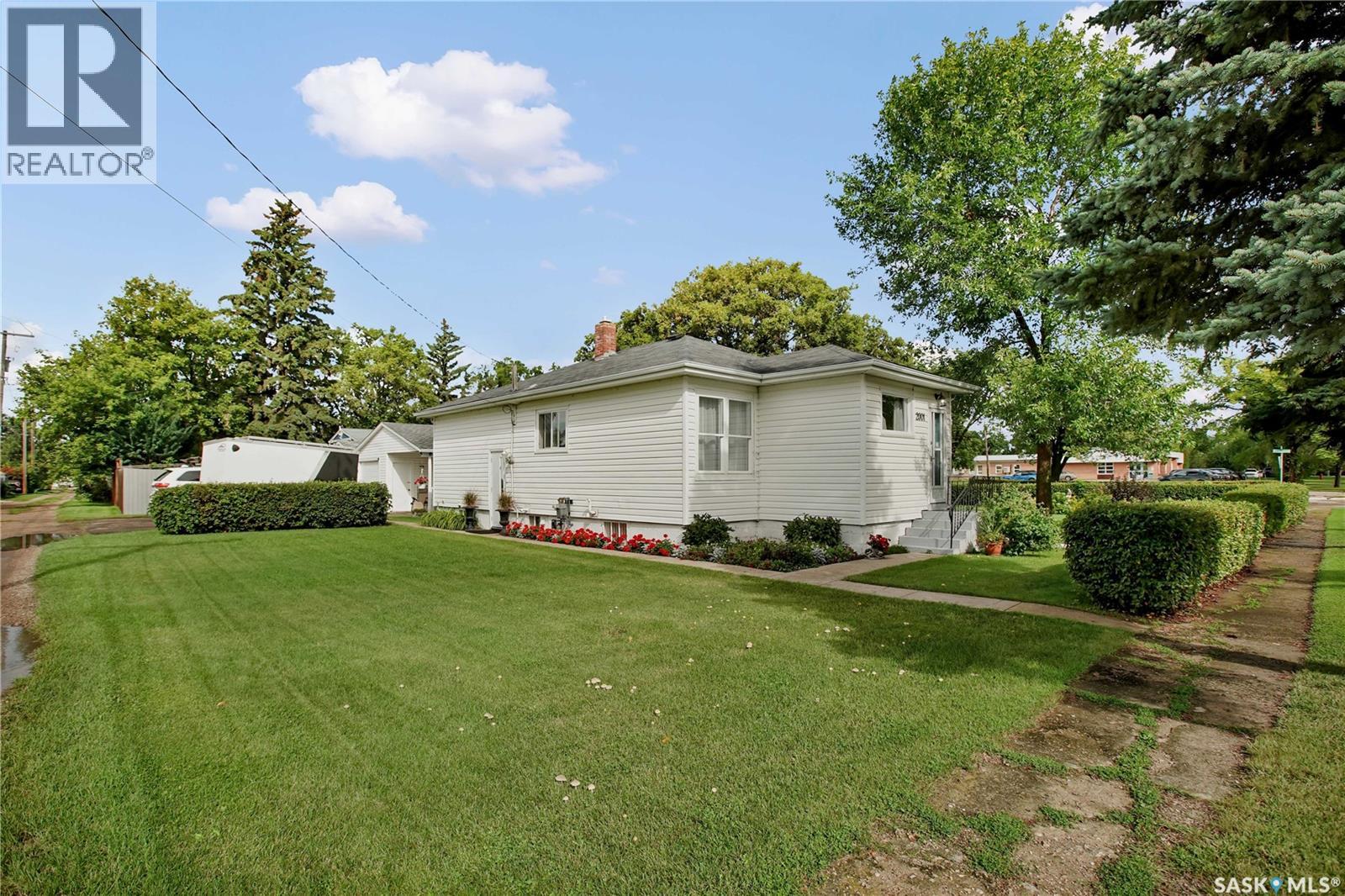 2001 2nd Street, Rosthern, Saskatchewan  S0K 3R0 - Photo 1 - SK047883