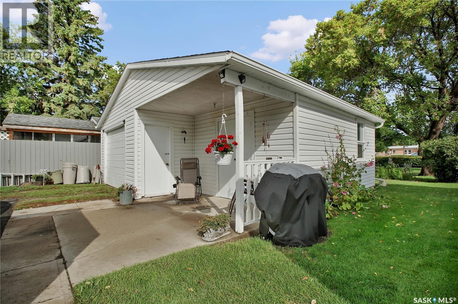 2001 2nd Street, Rosthern, Saskatchewan  S0K 3R0 - Photo 33 - SK047883