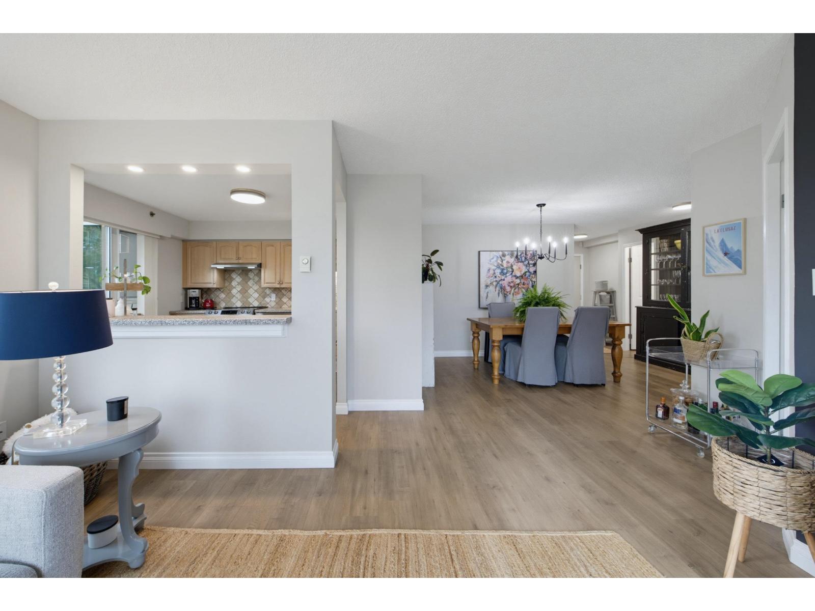 204 3150 Gladwin Road, Abbotsford, British Columbia  V2T 5S9 - Photo 10 - R3161730