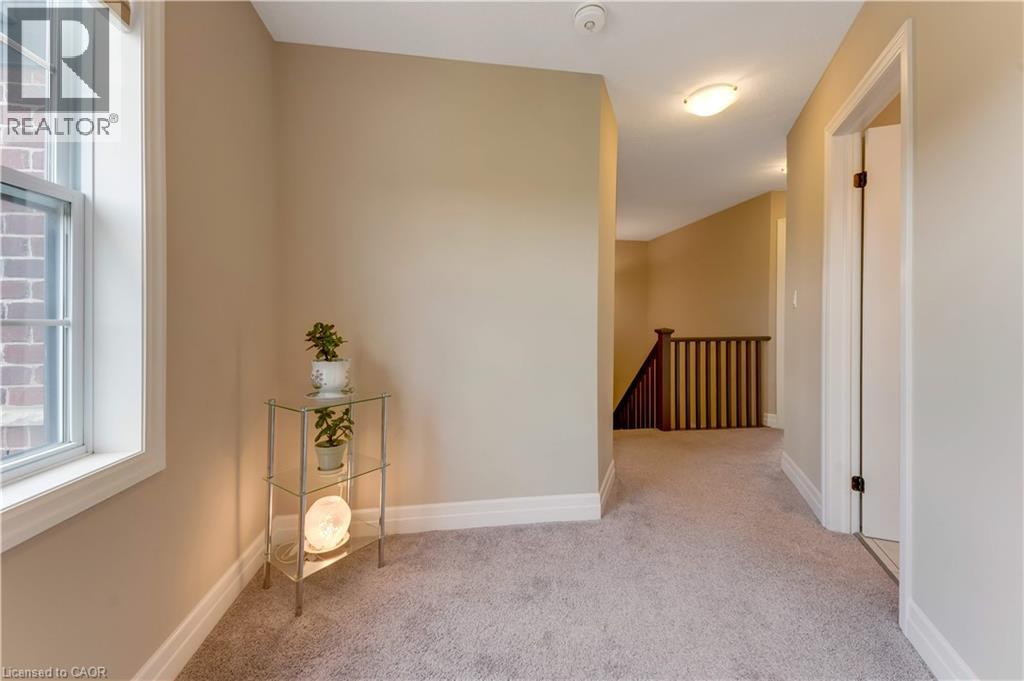 14 Marianne Dorn Trail, Kitchener, Ontario  N2R 0H4 - Photo 39 - 40859210