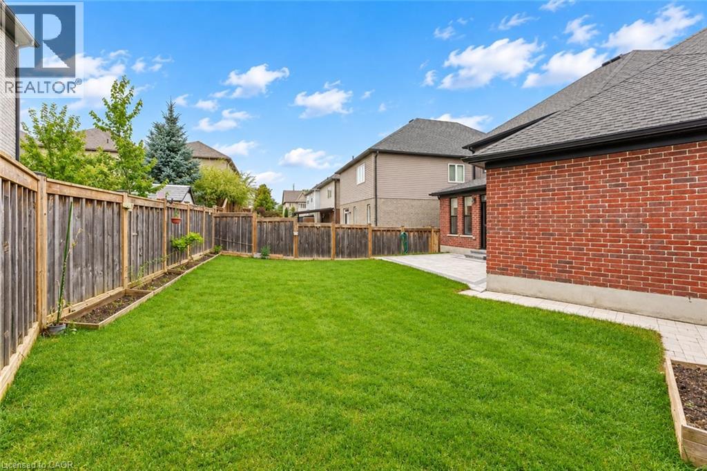14 Marianne Dorn Trail, Kitchener, Ontario  N2R 0H4 - Photo 45 - 40859210
