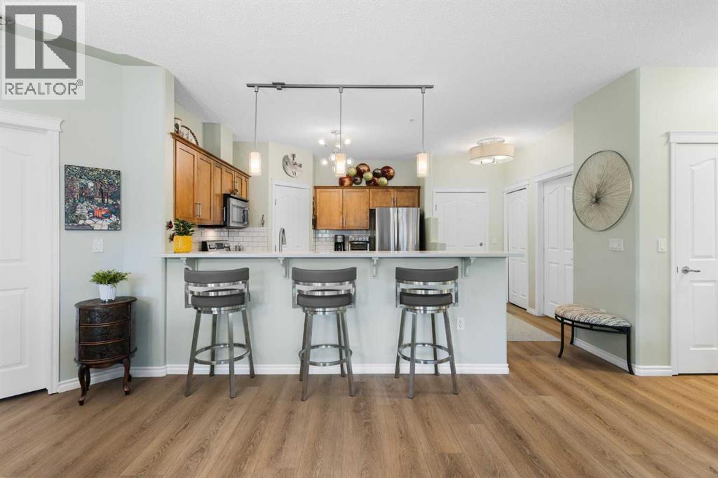 117, 60 Sierra Morena Landing SW, Calgary, Alberta  T3H 5H1 - Photo 11 - A2342932