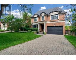 28 CARNWATH CRESCENT, Toronto, Ontario