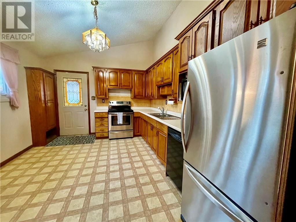 7 Falcon Crescent, Chelmsford, Ontario  P0M 1L0 - Photo 12 - 2130135