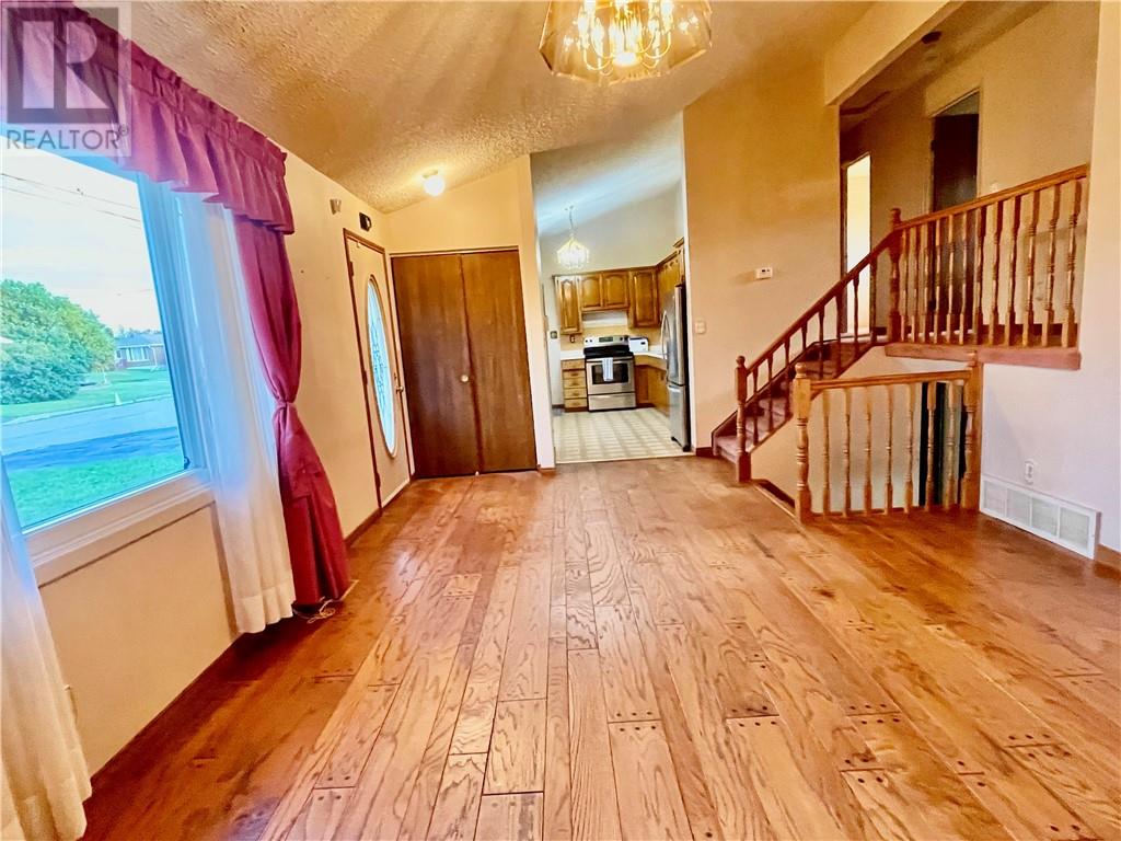 7 Falcon Crescent, Chelmsford, Ontario  P0M 1L0 - Photo 14 - 2130135