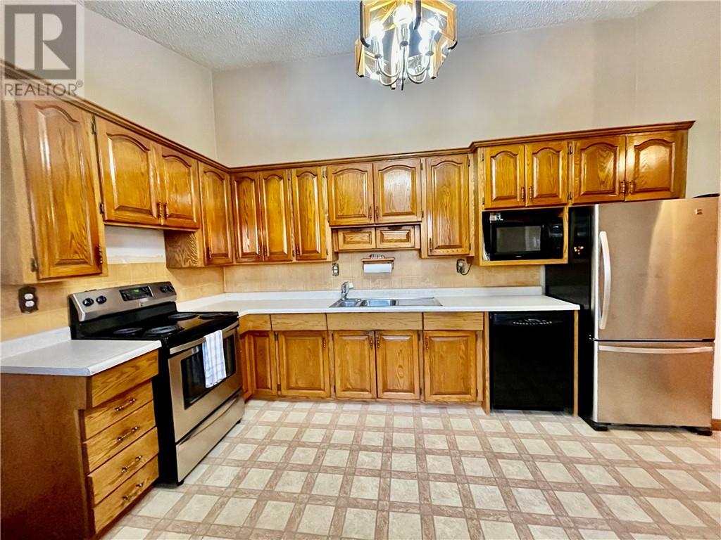 7 Falcon Crescent, Chelmsford, Ontario  P0M 1L0 - Photo 9 - 2130135