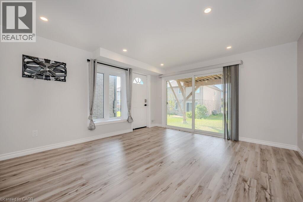 277 Dewdrop Crescent Unit# Lower, Waterloo, Ontario  N2V 0B1 - Photo 8 - 40861585