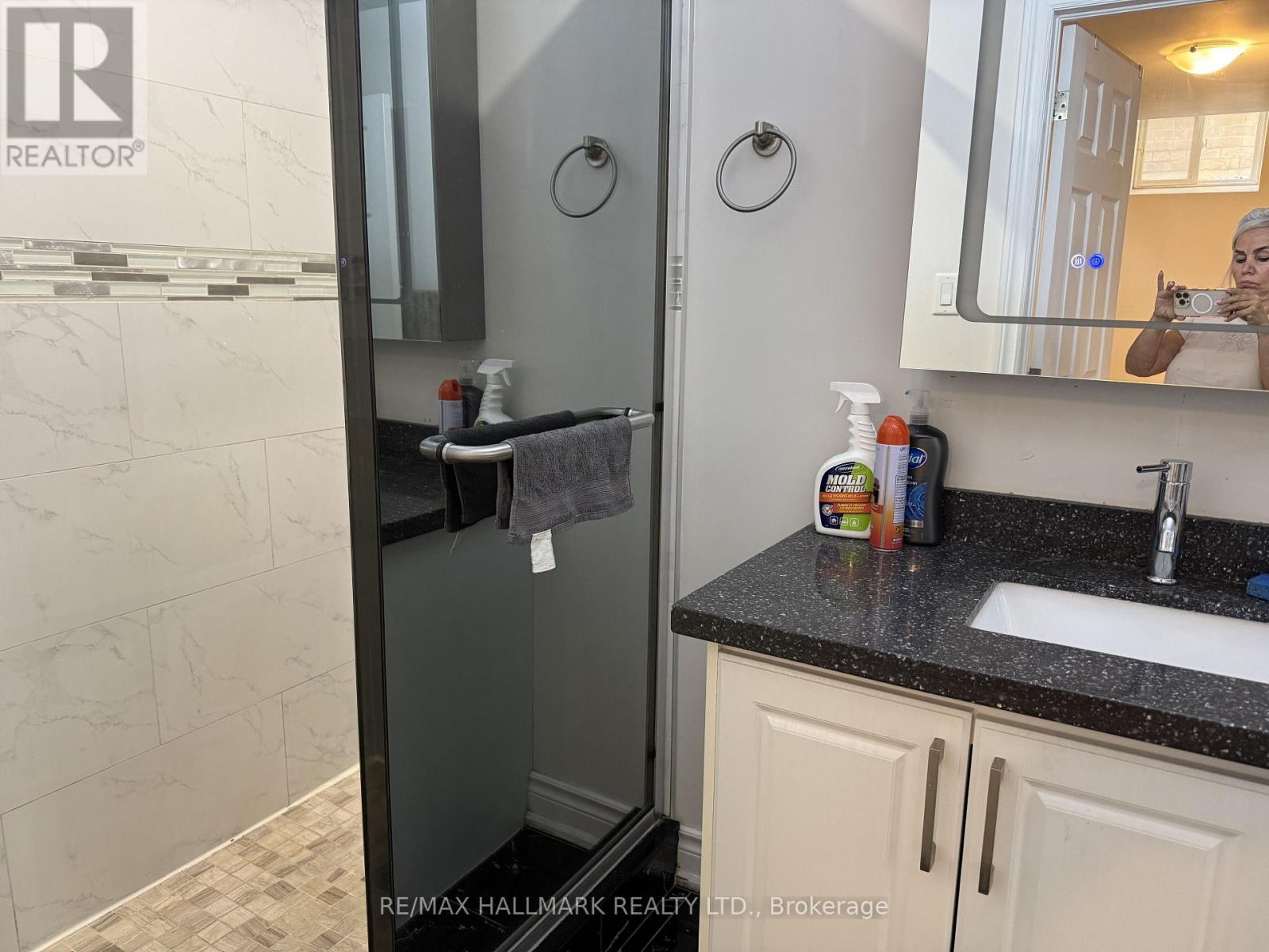 90 Black Maple Crescent, Vaughan, Ontario  L6A 4G6 - Photo 5 - N13733806