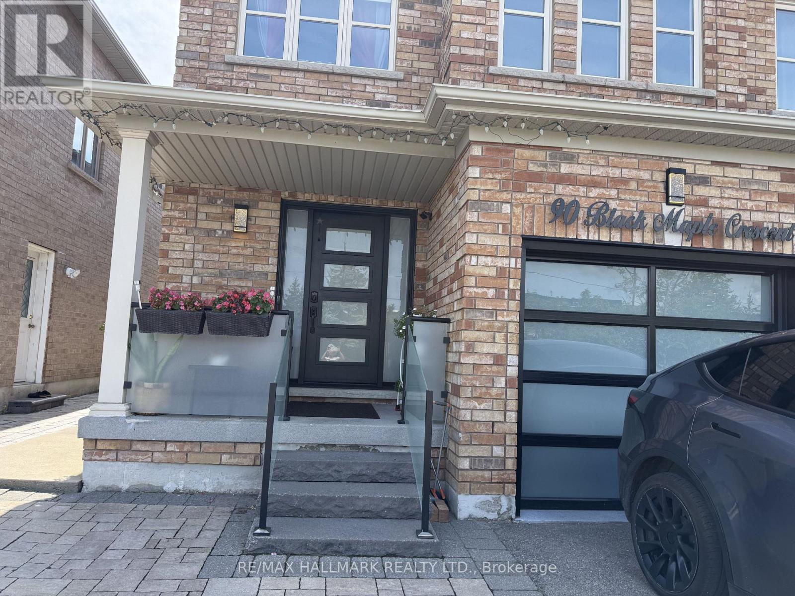 90 Black Maple Crescent, Vaughan, Ontario  L6A 4G6 - Photo 8 - N13733806