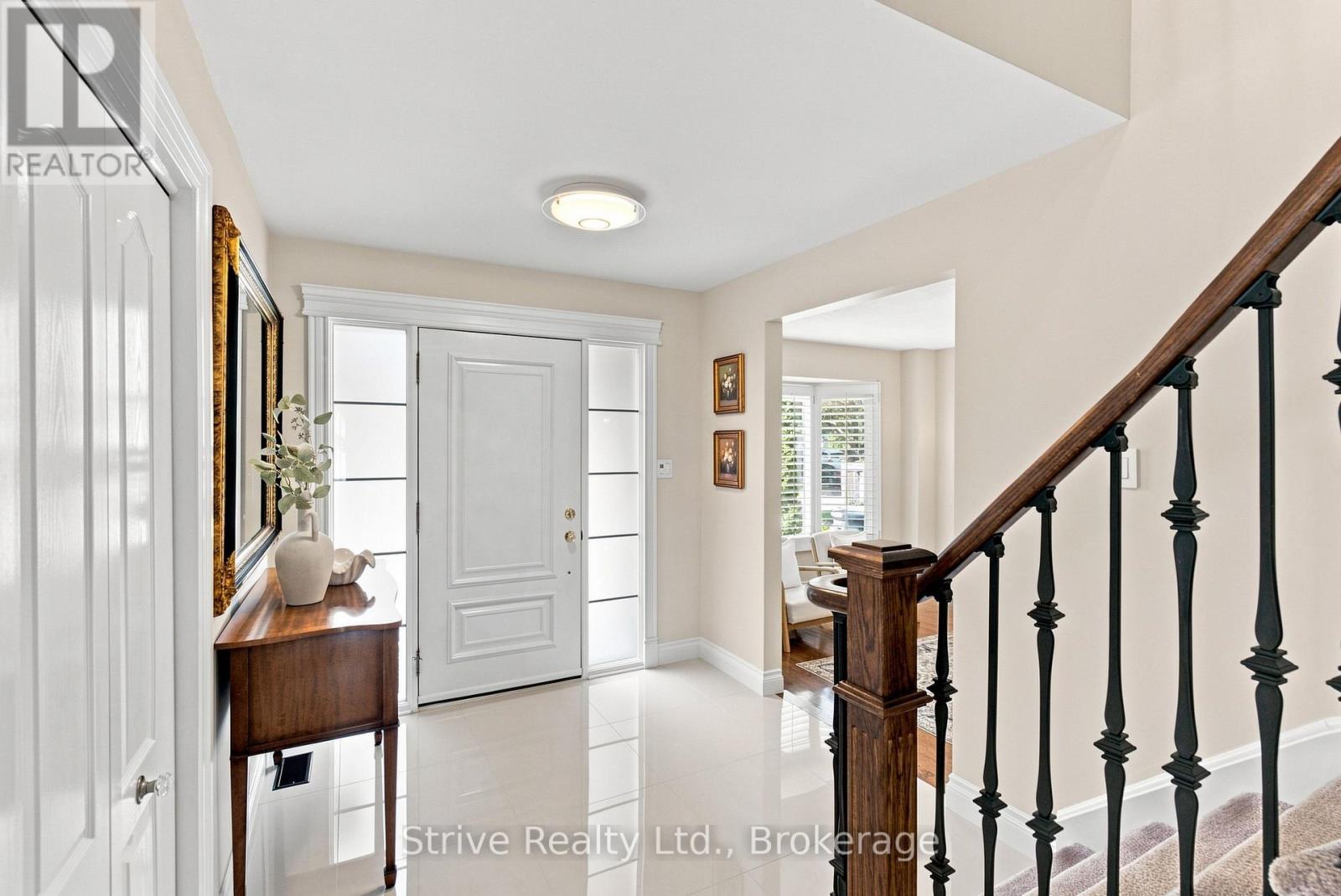 5 Carriage Lane, Clarington, Ontario  L1E 1J9 - Photo 3 - E13760392