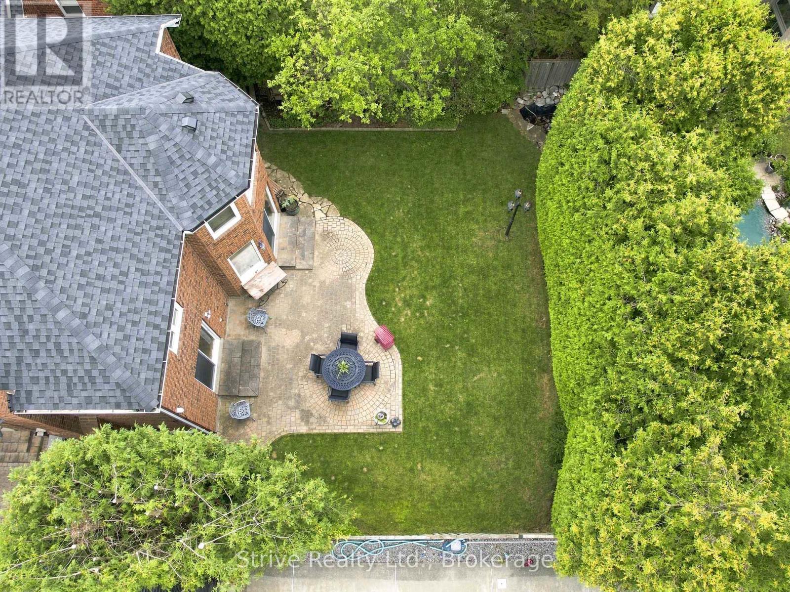 5 Carriage Lane, Clarington, Ontario  L1E 1J9 - Photo 38 - E13760392