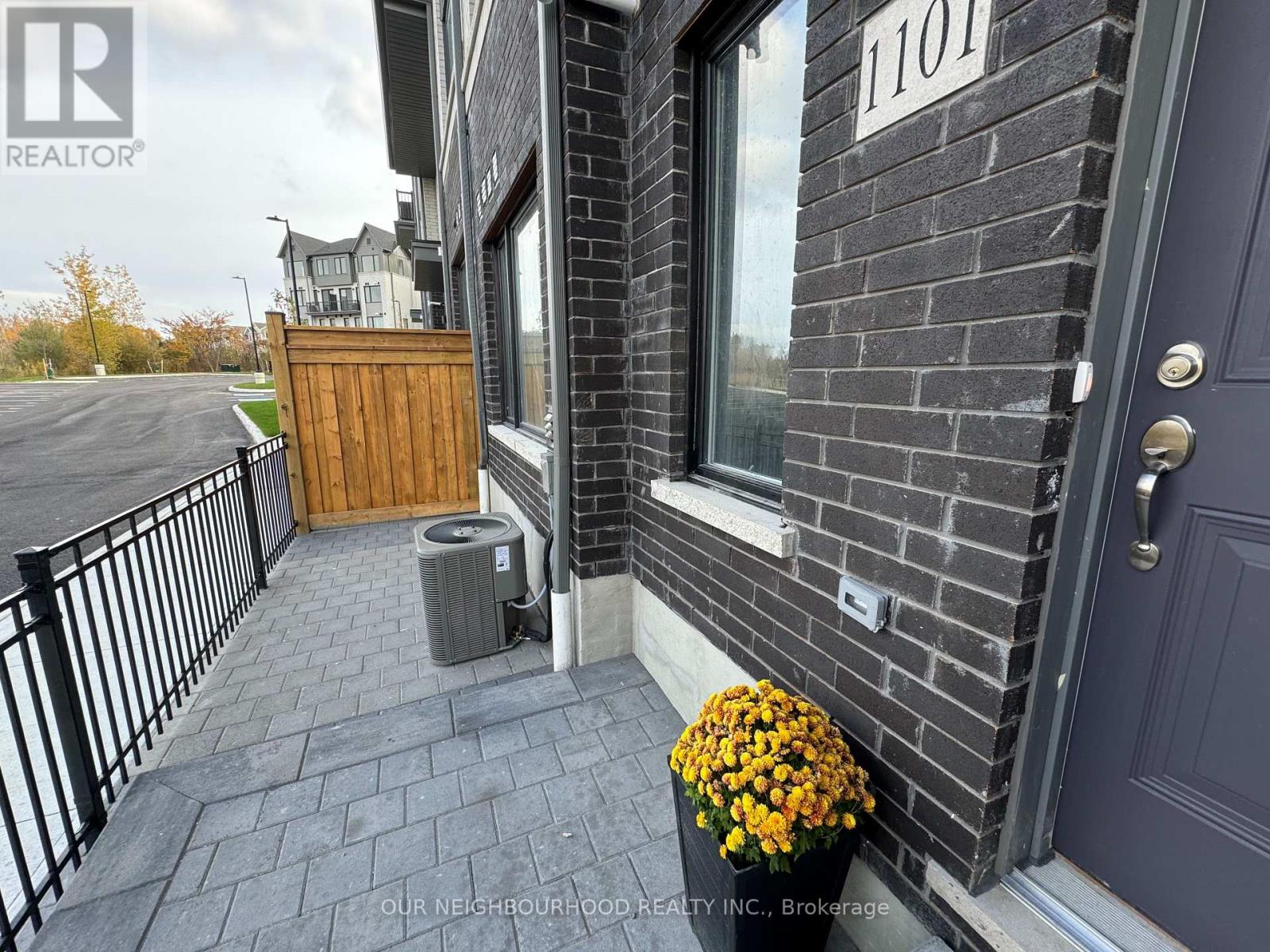 1101 - 160 Densmore Road, Cobourg, Ontario  K9A 0X8 - Photo 4 - X13760218