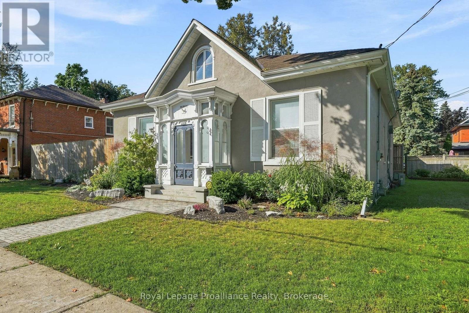 220 Charles Street, Belleville, Ontario  K8N 3M4 - Photo 1 - X13760260