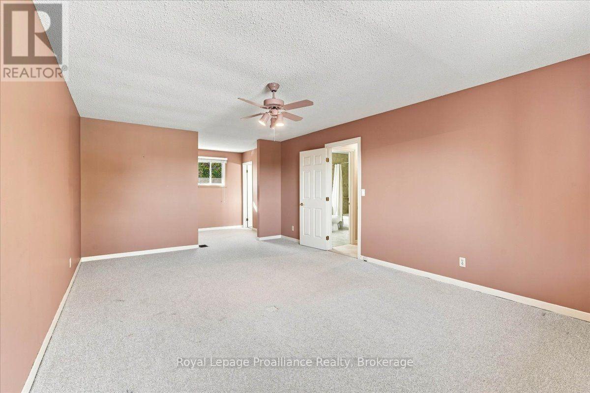 125 Tracey Park Drive, Belleville, Ontario  K8P 5C7 - Photo 18 - X13760322