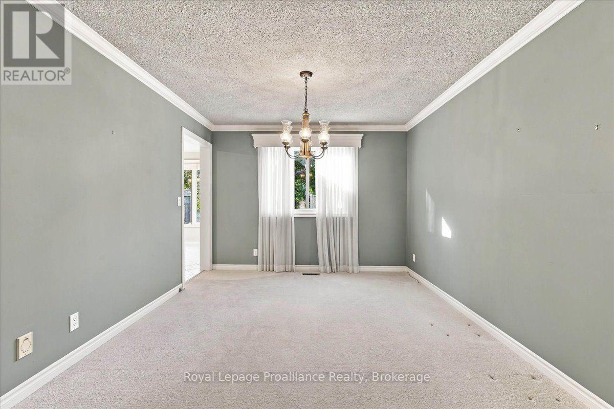 125 Tracey Park Drive, Belleville, Ontario  K8P 5C7 - Photo 8 - X13760322