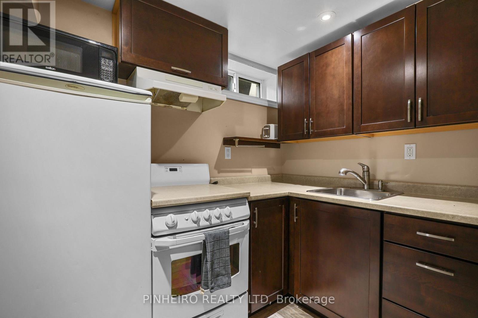 1811 Whitehall Drive, London East, Ontario  N5W 1Z2 - Photo 33 - X13760250