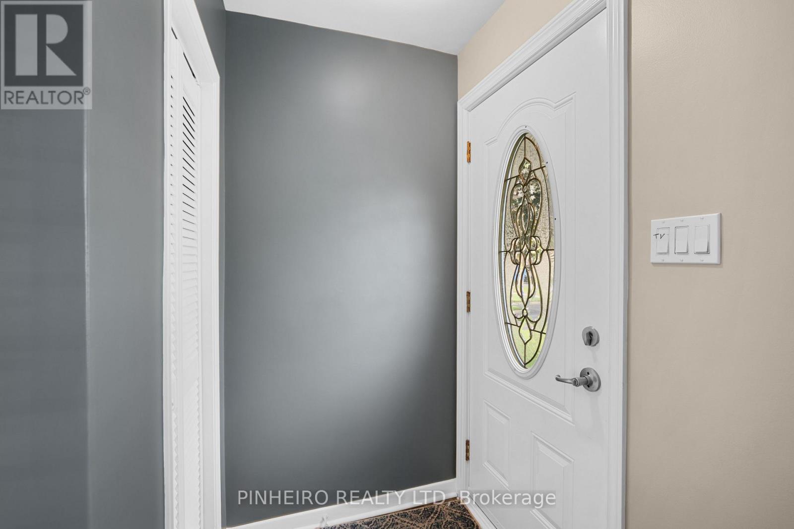 1811 Whitehall Drive, London East, Ontario  N5W 1Z2 - Photo 4 - X13760250
