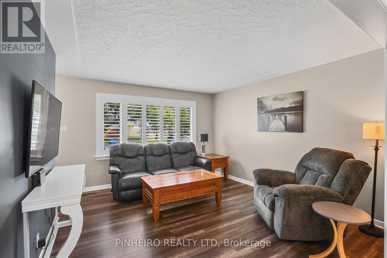 1811 Whitehall Drive, London East, Ontario  N5W 1Z2 - Photo 6 - X13760250